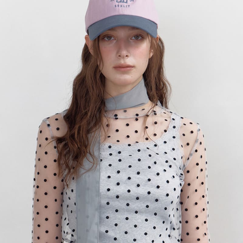 

Кепка с логотипом SYMBOL, освещенная солнцем (РОЗОВЫЙ/УГОЛЬНЫЙ) FREE