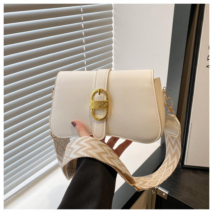 Summer new exquisite simple retro fashion casual 2025 texture shoulder crossbody portable underarm bag women
