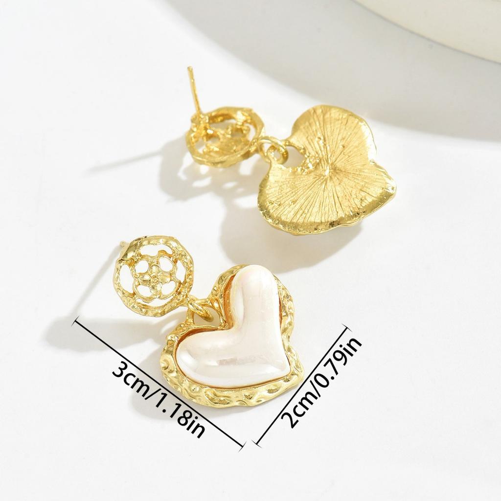 Wind Women's Earrings Geometric Love Niche Pearl Inlaid Design Light Luxury Stud Earrings Versatile High Sense
