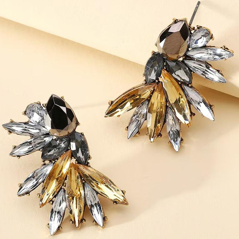 European & American Retro Geometric Floral Leaf Earrings
