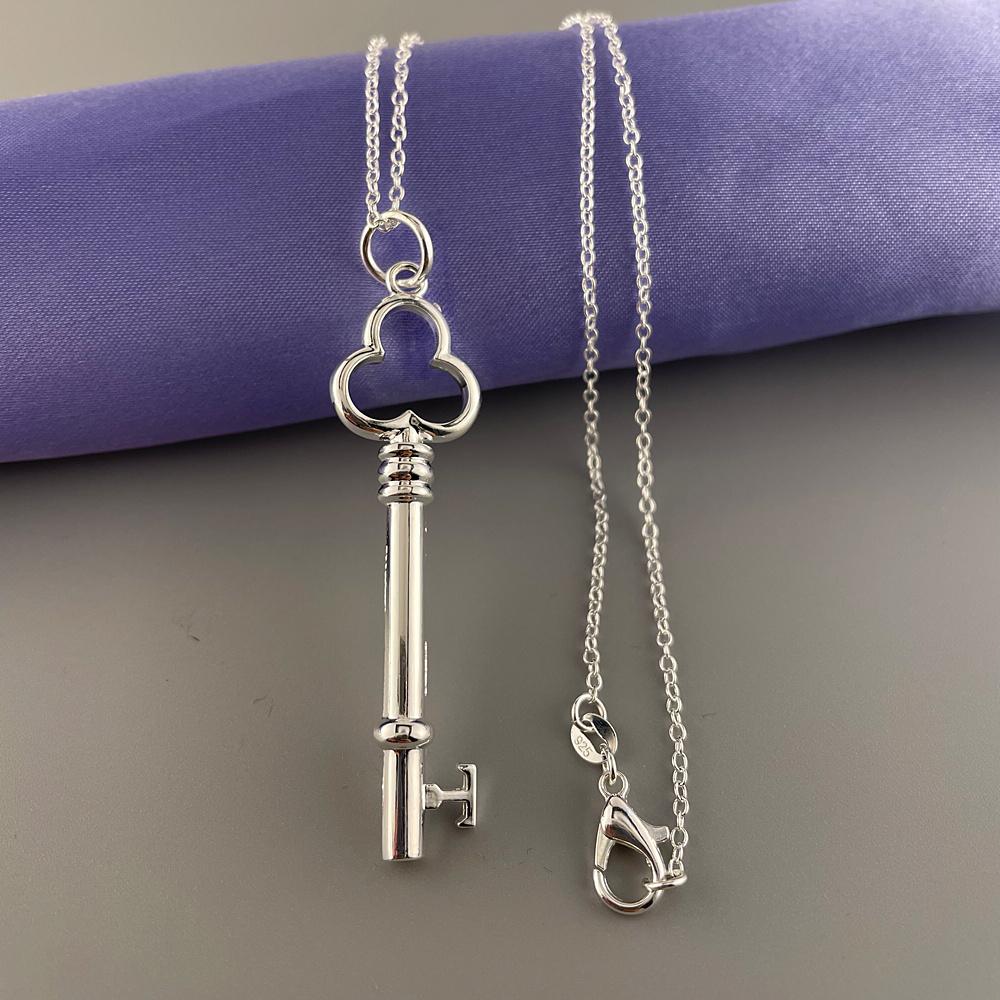 Fashionable Simple  Sterling  Necklace Cute Key Pendant Necklace For Women Jewelry Gift 46CM