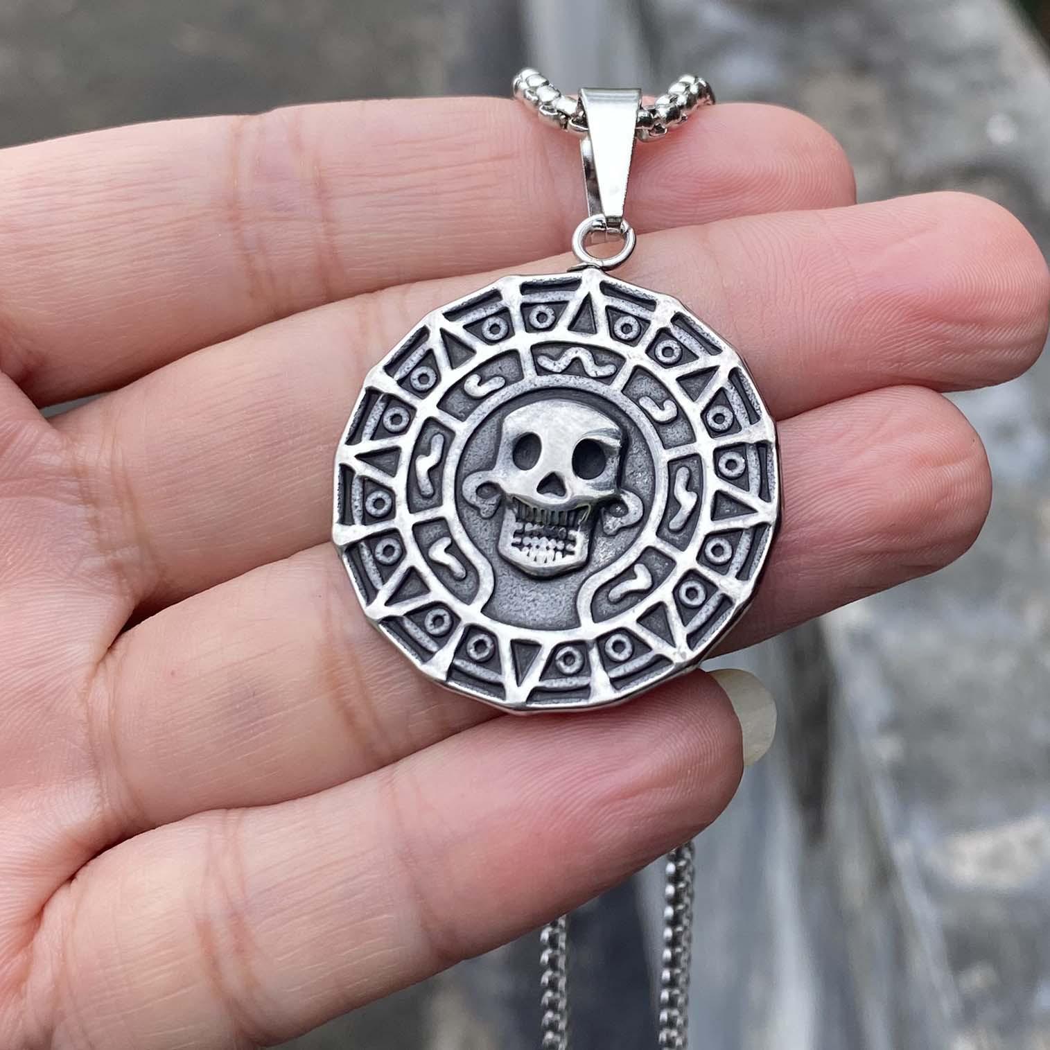 

Necklace Retro Skull Trend Hip Hop Punk Pendant 50CM(Necklace Size)