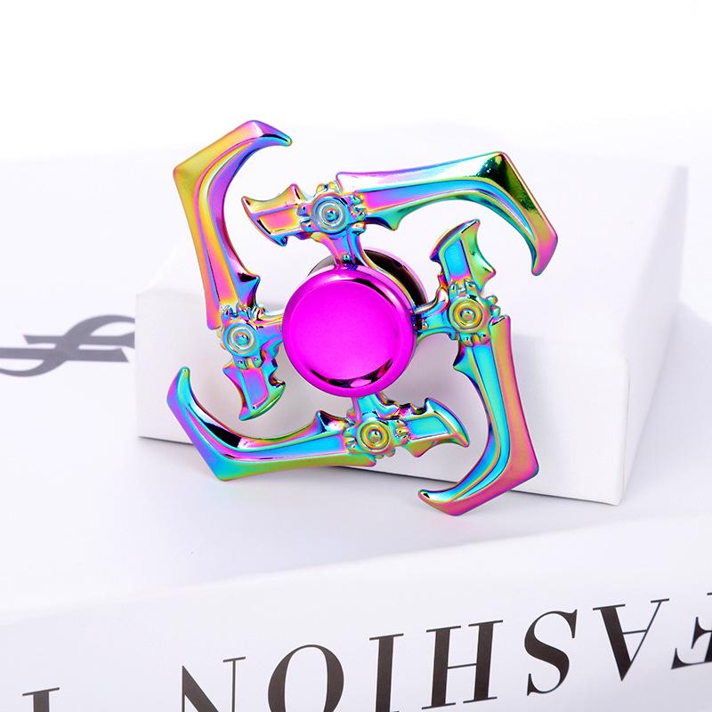 Metallischer Fidget Spinner mit landschaftlichem Motiv: Beliebtes Promi-Straßenmarkt-Dekompressionsspielzeug