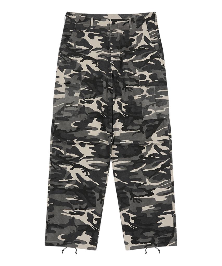 SUNDAY FRUIT MARKET Camo Cargo Pant