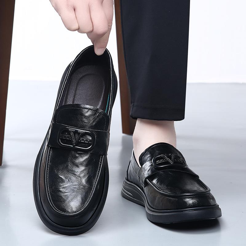 

Кожаная мужская обувь Обувь Doudou новый крокодиловый узор высокий класс закрывающая ногу обувь на платформе мужская повседневная кожаная обувь 44