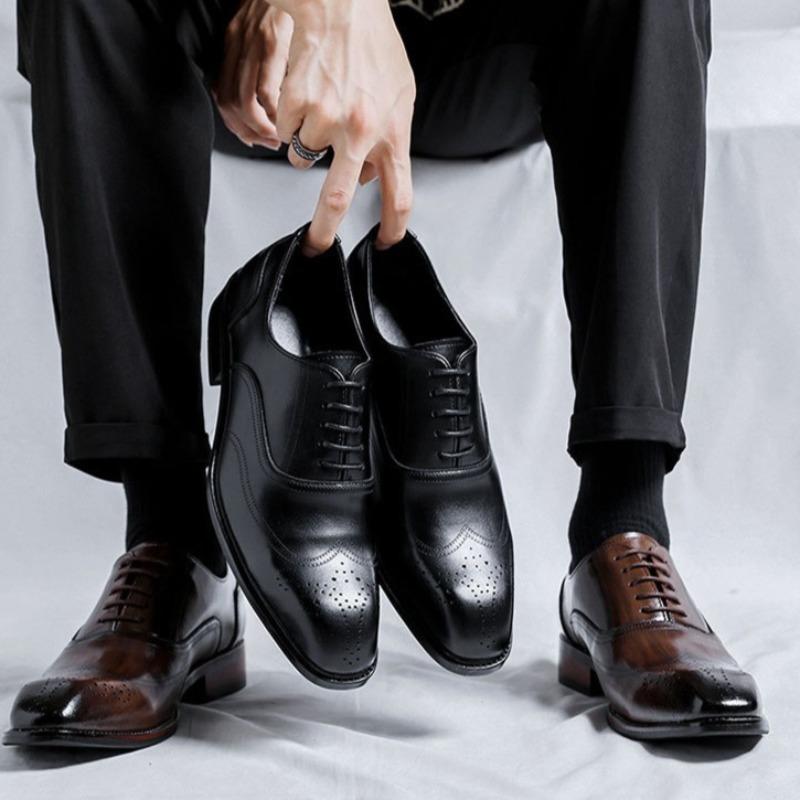 Men Dress Shoes Luxury Patent Leather Oxfords British Style Business Casual Leather Shoes Laced Derby Shoe Wedding Shoes for Men