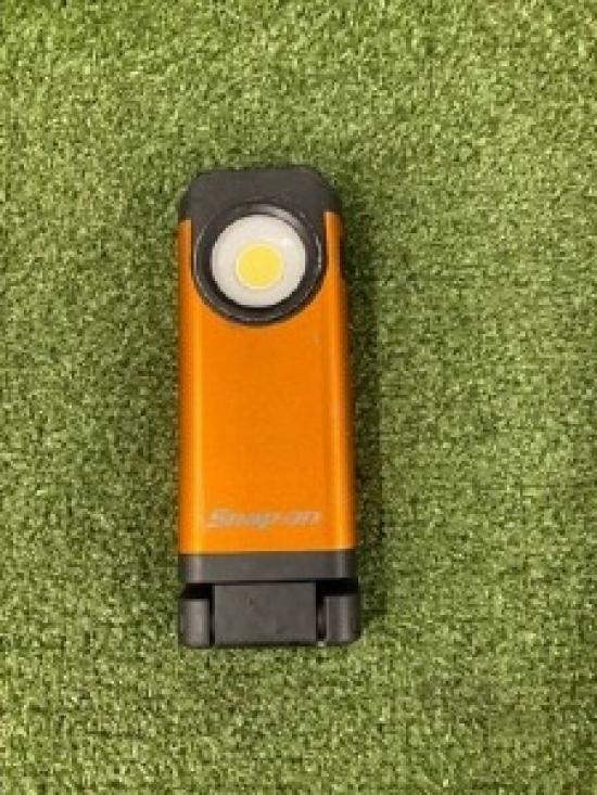 

Snap-on ECSPE102O 100-1100Lumens LED Light Rechargeable Orange USED TOOL ONLY