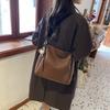 Retro high-end niche design commuter tote bag large bag women's 2025 new soft leather shoulder bag