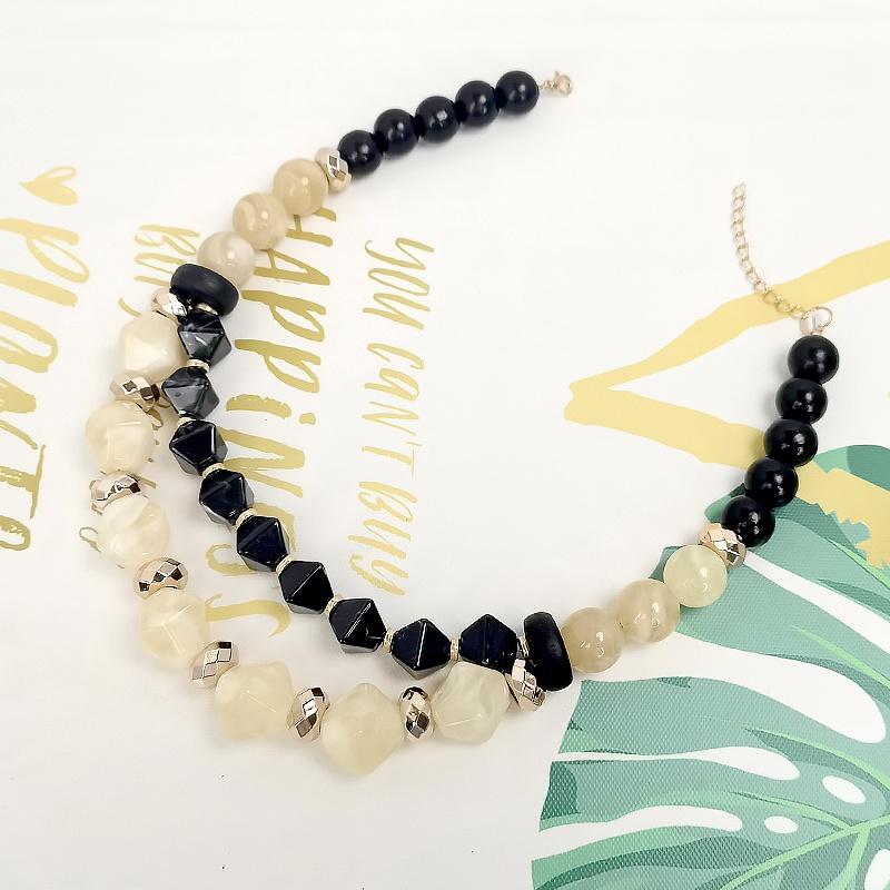 Doppellagige unregelmäßige Acrylperlenkette für Damen Stilvolle handgefertigte Statement-Perlenkette Schicker Schmuck Geschenke