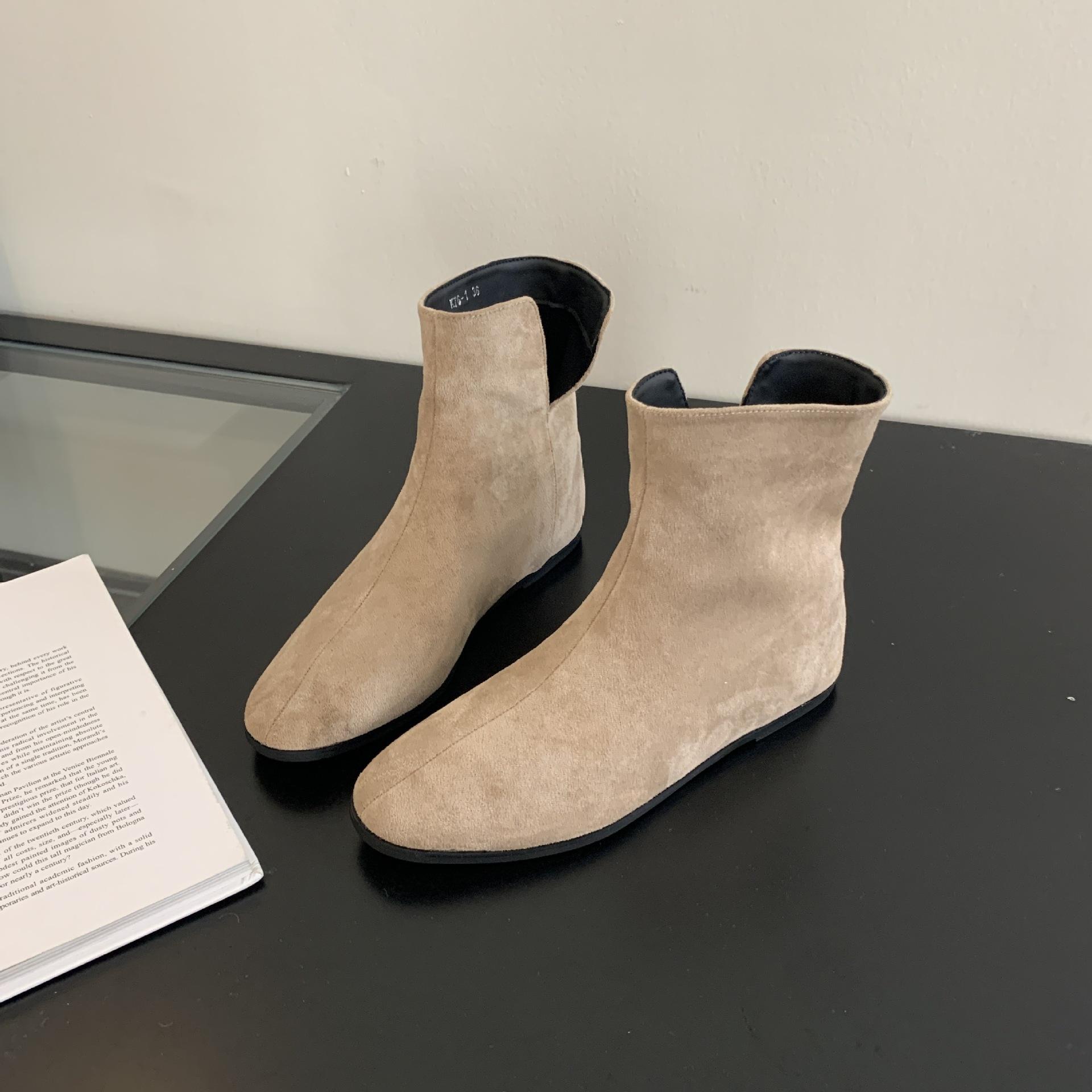 

Flat-bottomed Korean small boots, thin small short boots women s shoes 2025 new spring, autumn and winter retro suede autumn boots 39