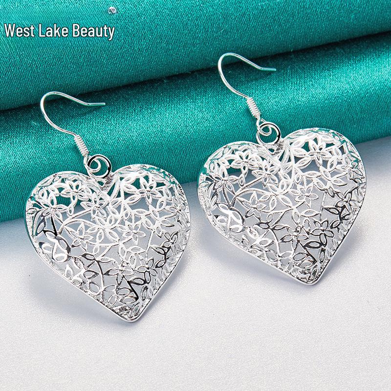 

Серебряные серьги-половинки сердца с прорезями - Крупные женские украшения от West Lake Beauty