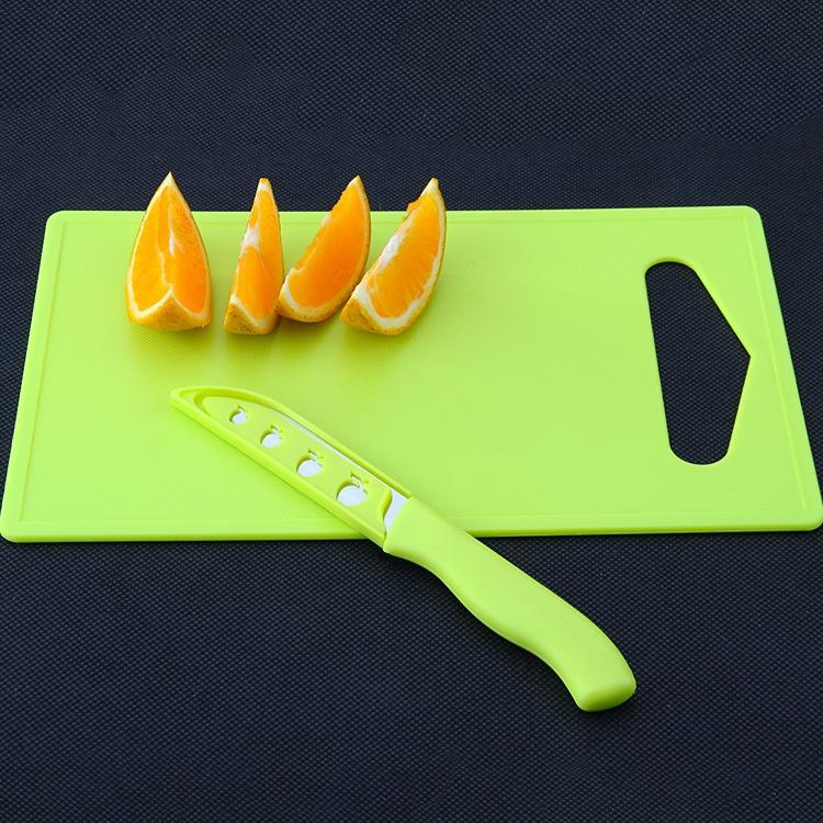 Flexible PP Plastic Non-slip Hang Hole Cutting Board Food Slice Cut Chopping Block Kitchen Cooking Tools.