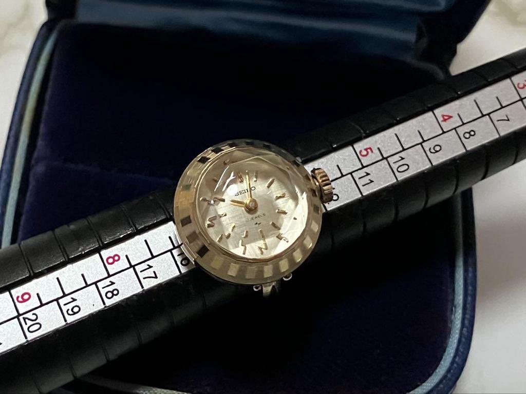 [USED] Beautiful working Seiko Ring Watch/Seiko mechanical ring watch