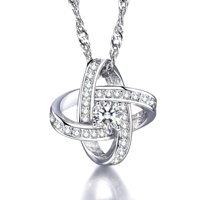 Eternal Heart Four-Leaf Clover Moissanite Necklace