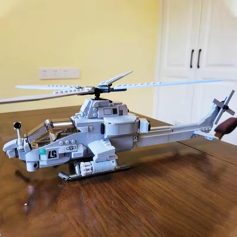 Sluban AH-1Z VIPER Aircraft Plane Helicopter Gunship Building Blocks War Weapon Bricks Brinquedos Boys Toys