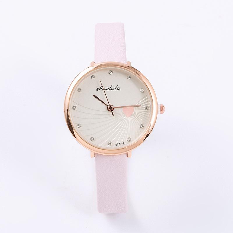 Fashion Women'S Personalized Love Belt Watch Simple Temperament Versatile Quartz Watch Student Watch