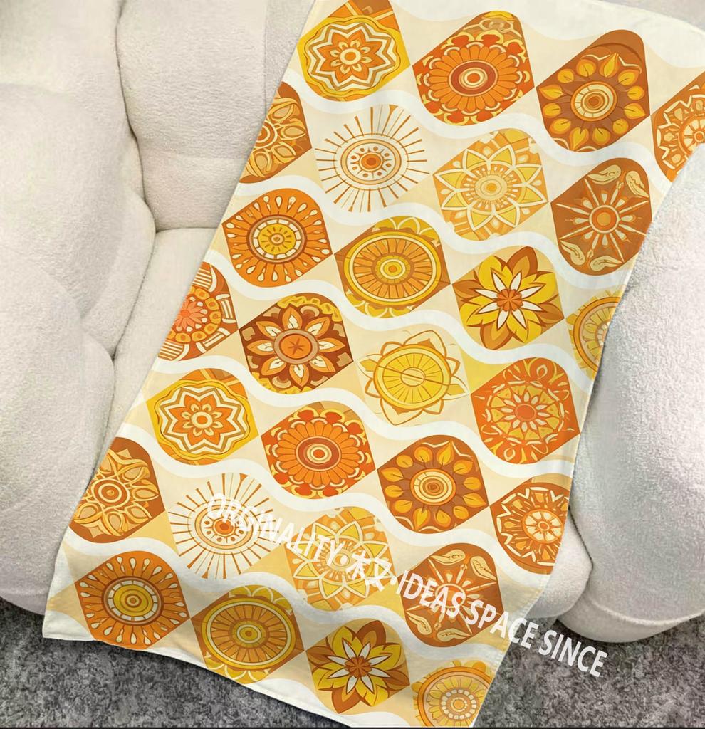 Bohemian Sun Floral Beach Towel Patterned Sunscreen And Windproof Suitable For Swimming Pool Camping Travel