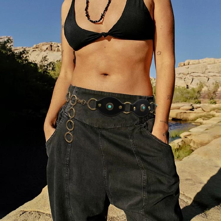 Hollowed Buckle Oval Disc Belt for Women Punk Waist Belt 2000s Bohemian PU Leather Belt for Girl Cool Western Waistband