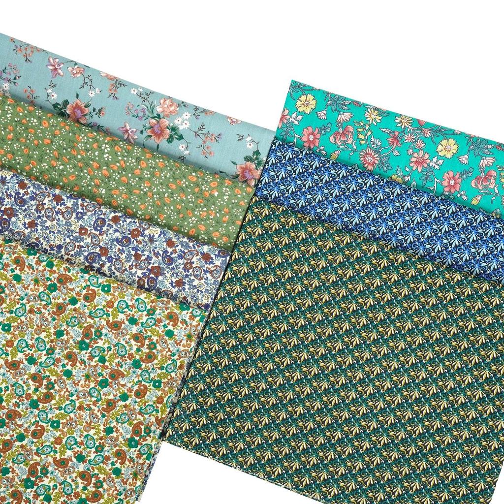 Set 7 Bucăți Material cu Imprimeu Floral Drăguț pentru Artizanat DIY, Resturi, 46x56cm,