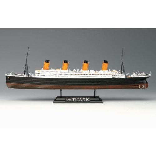 Doyusha 1/700 Amazing! Plastic Model No. 22 R.M.S. Titanic LED Set, Color-Coded Plastic Model