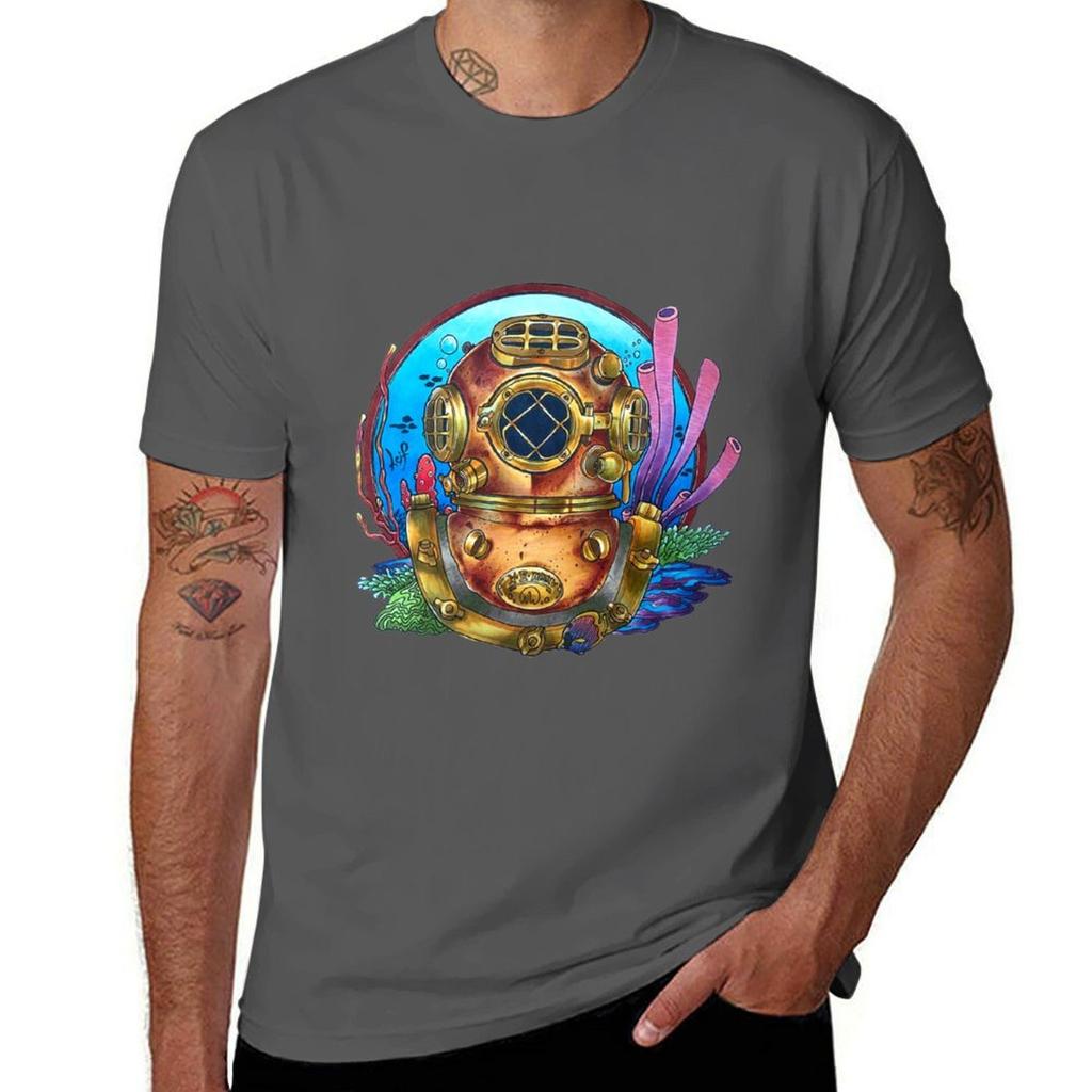 Deep Sea Diver Helmet TShirt Lightweight Basic Short Sleeve Shirt