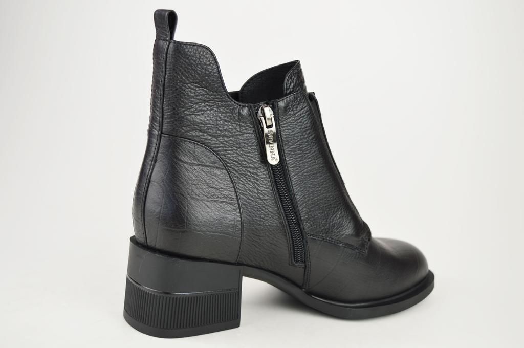 Ботинки на невысоком каблуке Sufinna 6557 36 Черный кожа