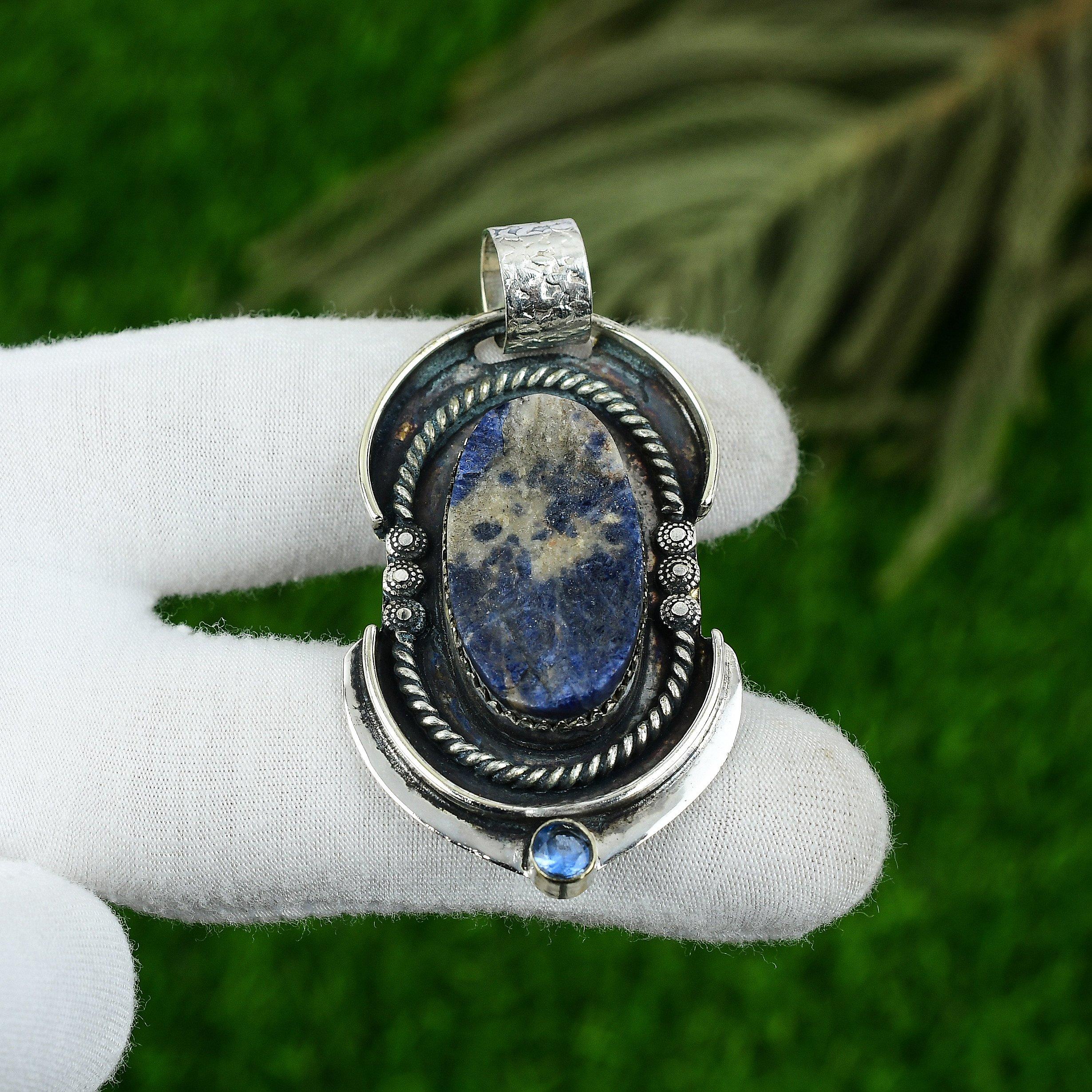 

Свадебный подарок для нее Подвеска из стерлингового серебра 925 пробы с натуральным содалитом, необработанным драгоценным камнем