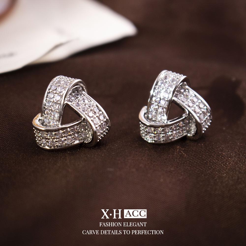 Винтажные французские квадратные серьги со стразами: Роскошный металлический дизайн для женщин