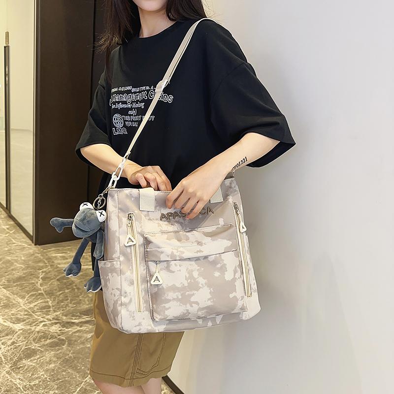 Large Capacity Contrast Shoulder Bag Women's Crossbody Bag