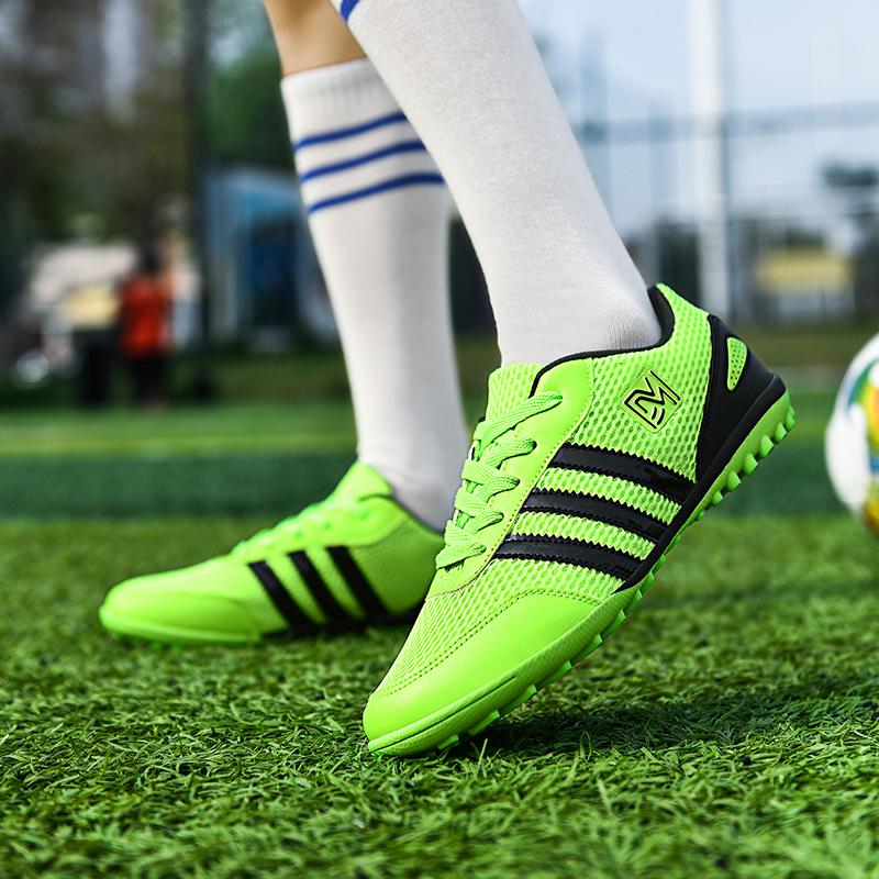 Breathable Mesh Football Shoes for Boys (Ages 6-12) - Teenager TF Studded Competition