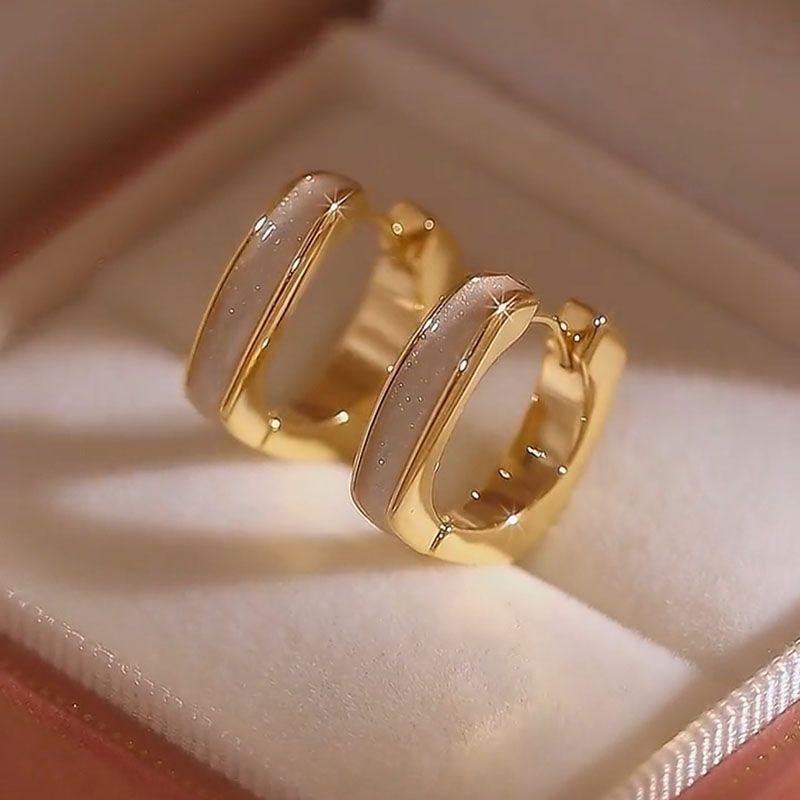 

Accessible Luxury Drip Glazed Fancy Niche Style Square Female Geometry Gold Square Ear Buckle