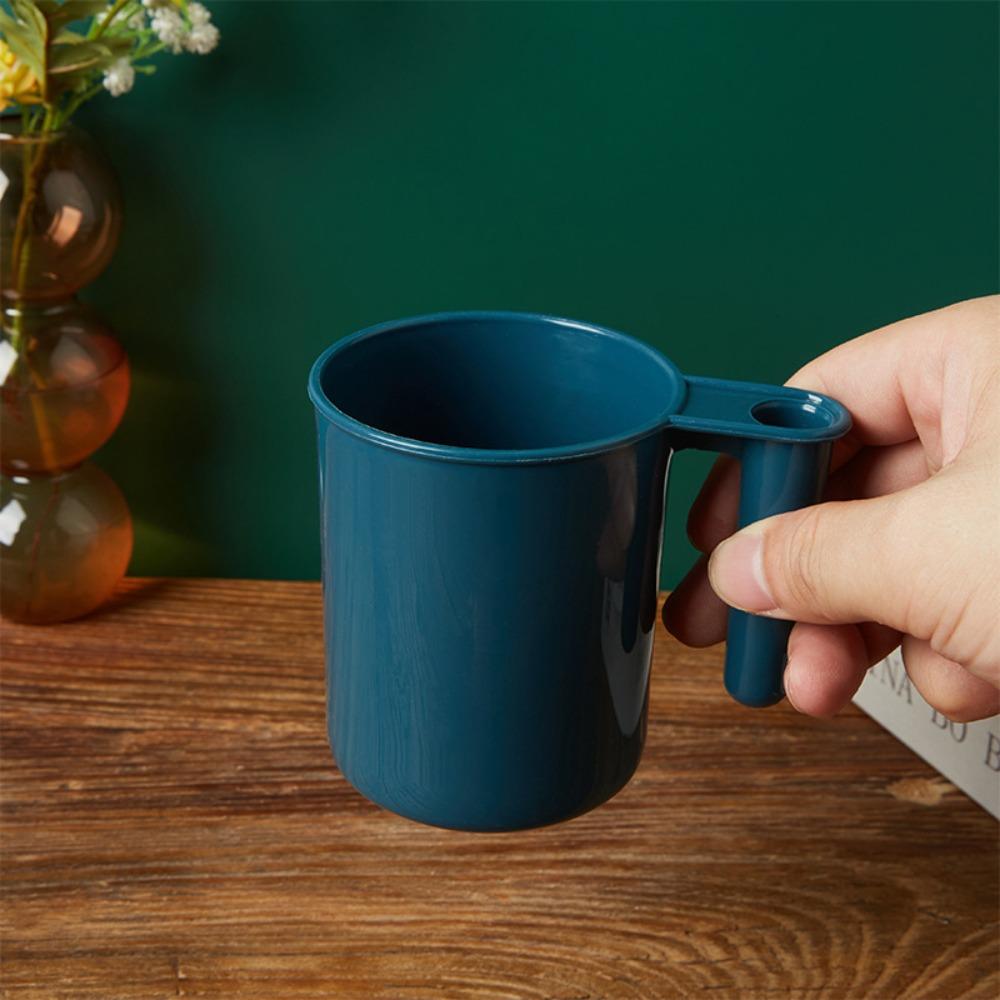 

Пластиковая коробка для зубных щеток с дренажным отверстием, практичная чашка для зубных щеток, детская ванная комната