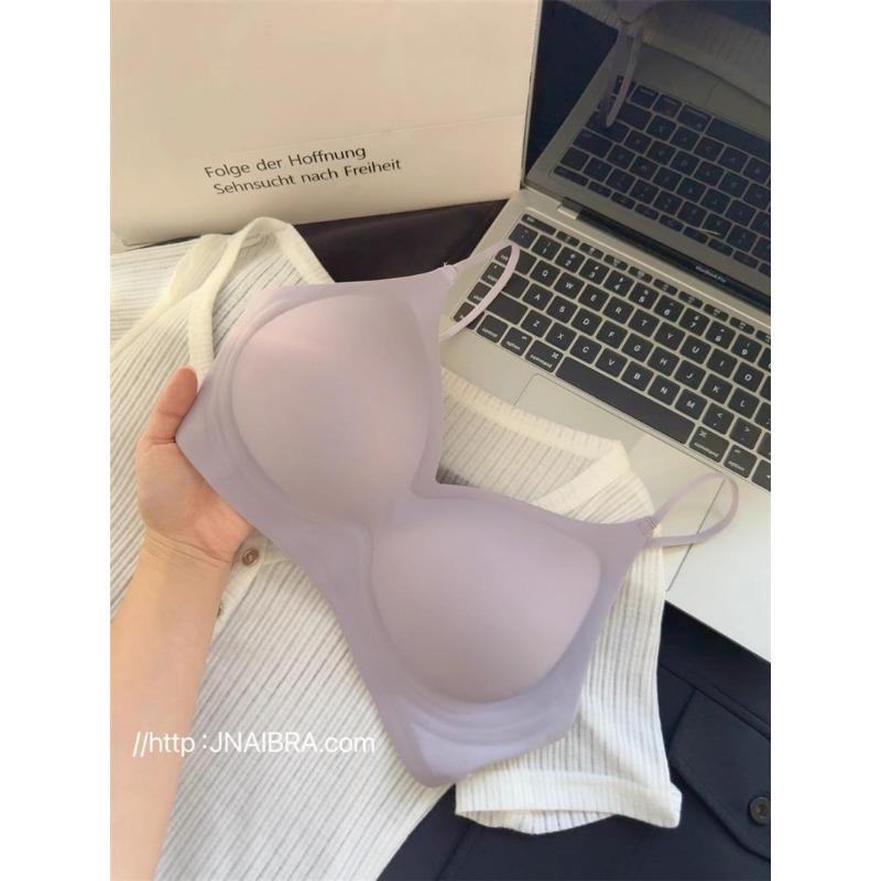 Women Seamless Wireless Push Up Gathered Comfortable Bra For Small Chest