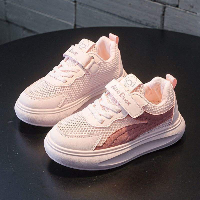 Autumn and winter velvet children's sports shoes boys and girls board shoes medium and large children's leather surface non-slip lightweig