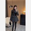 Completo Giacca Nera Stile Hepburn a Vita Stretta & Pantaloncini - Inverno 2026 Estetica Francese