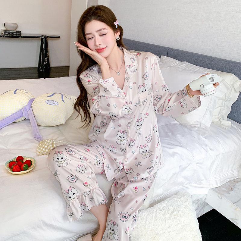 Women's Cartoon Print Ice Silk Pajamas Set, Long Sleeve & Pants, Spring/Summer Loungewear, Trendy Douyin Style, Suitable for Outdoor Wear.