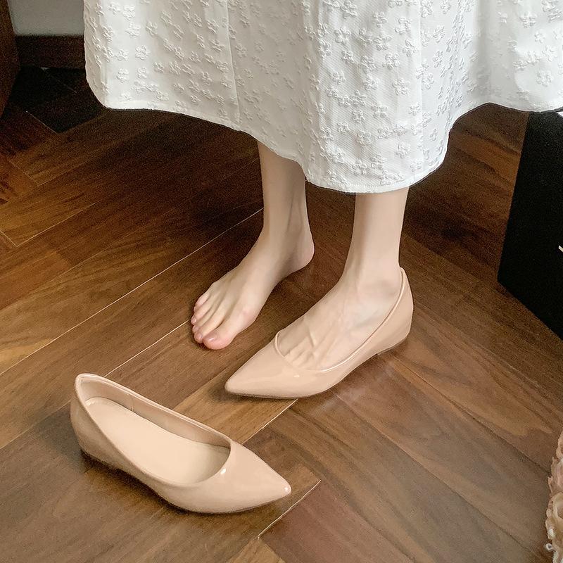 

Необходимость для маленьких людей~ Скрытое увеличение высоты на 5 см Лакированные туфли-лодочки с острым носком Женские универсальные темпераментные повседневные балетки 35