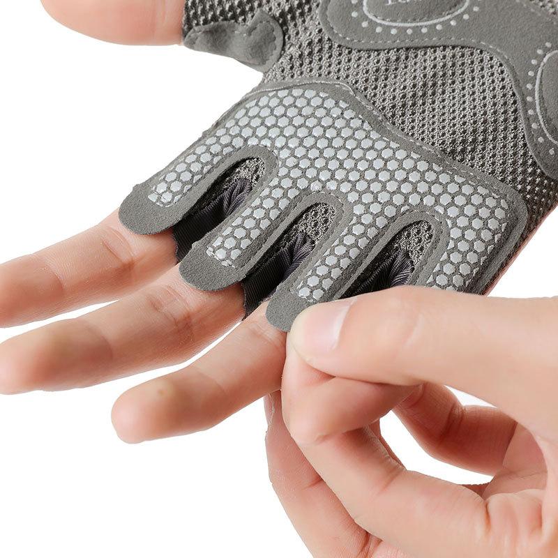 Anti-slip Fitness Exercise Shock Absorbing  Wear Resistant Breathable  and Anti Cocoon Exercise Half Finger Gloves