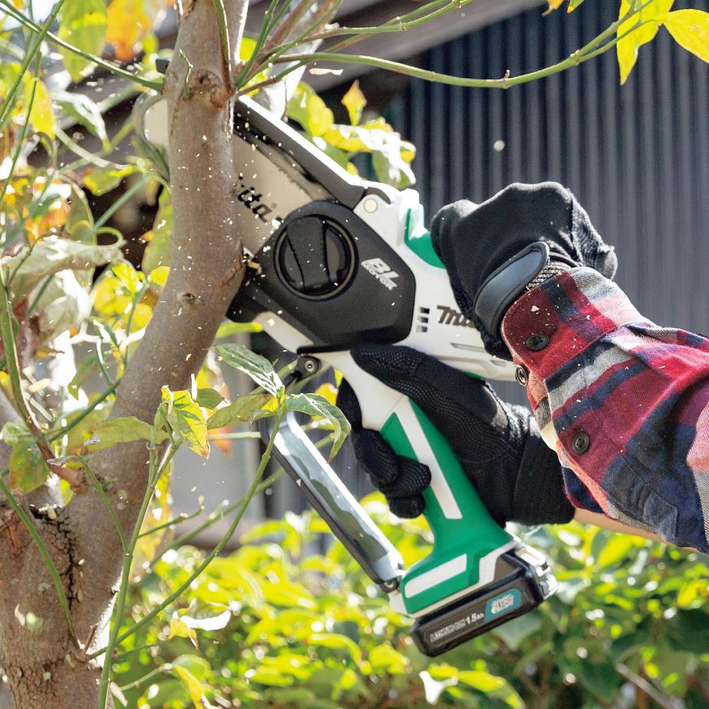 Cordless Handheld Chainsaw 10.8V 1.5Ah with Battery & Charger