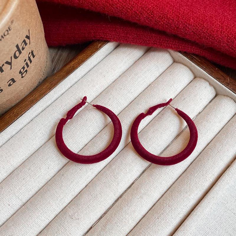Ancola Red Silver Needle Flocked Round Ear Cuffs: Fashionable, Simple, Versatile High-end Temperament Earrings