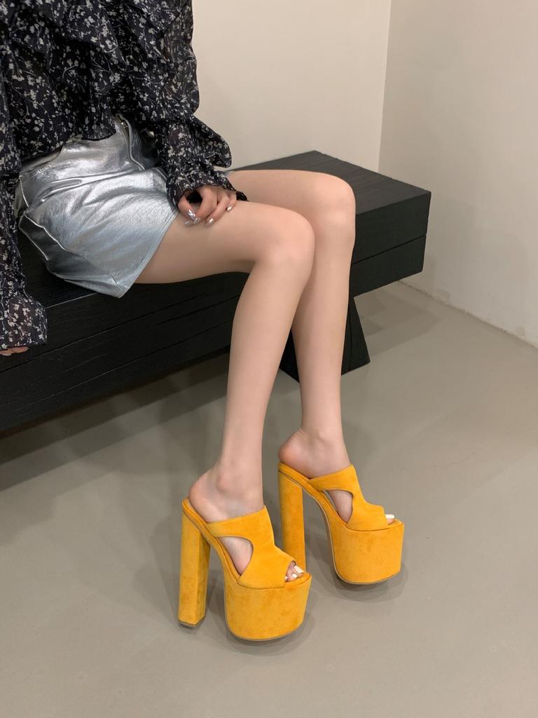 2025 New Model, Summer Versatile and Dazzling 18cm 8.5cm Waterproof Table, Thick High-heeled Slippers
