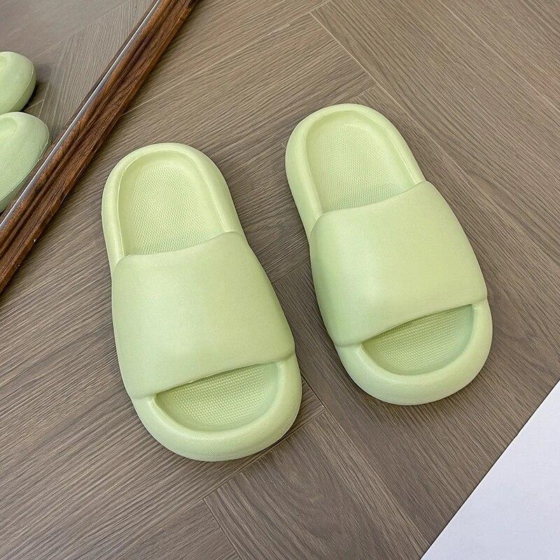 

Літні тапочки Вуличні жіночі пляжні гірки Жіноче літнє взуття В єтнамки EVA Платформа Туфлі на плоскій підошві 41 світло-зелений колір