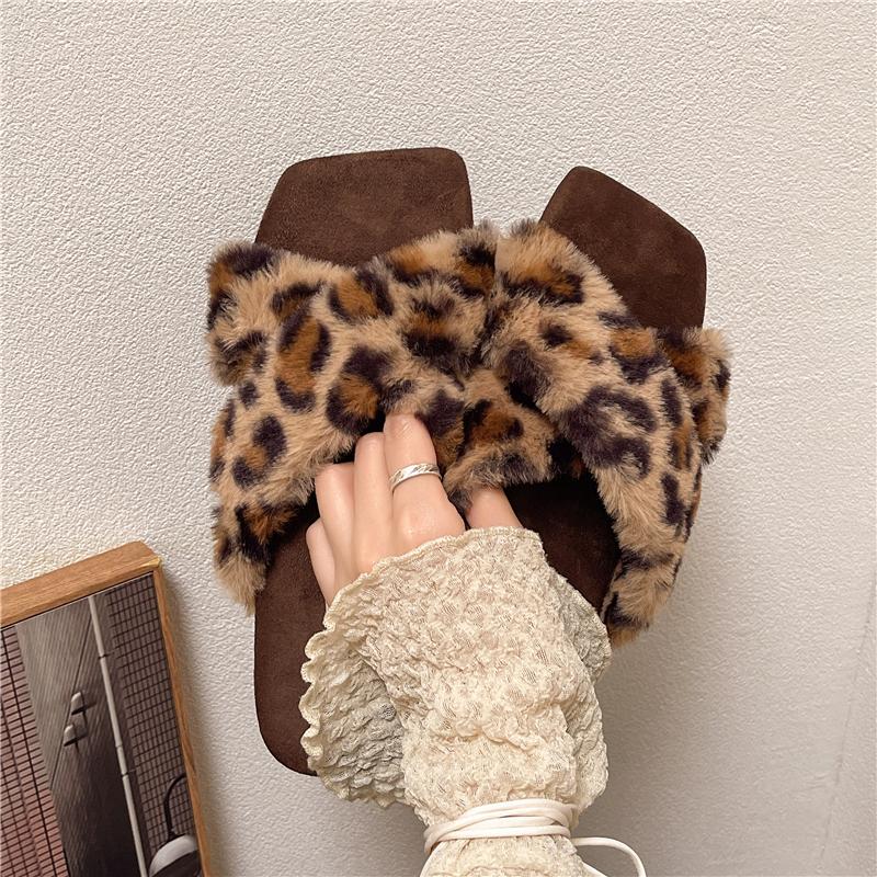 Fashion Aphixta Cross Straps Furry Slipper Sexy Leopard Prints Women Slides Square Toe Shoes Outside Flat Heel Hair Women Shoes Slides