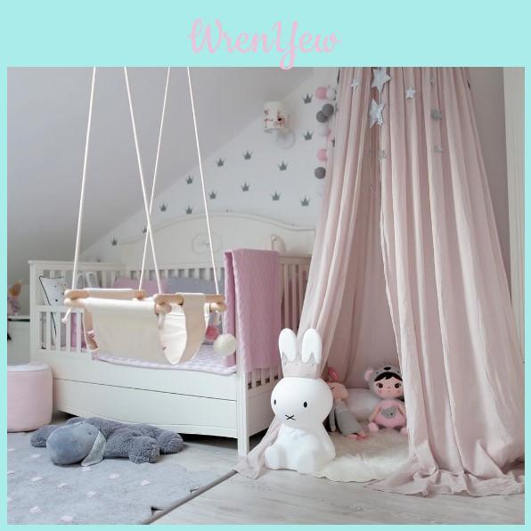 Tenda baldacchino da letto decorativa accogliente in più colori per un'elegante decorazione della stanza dei bambini