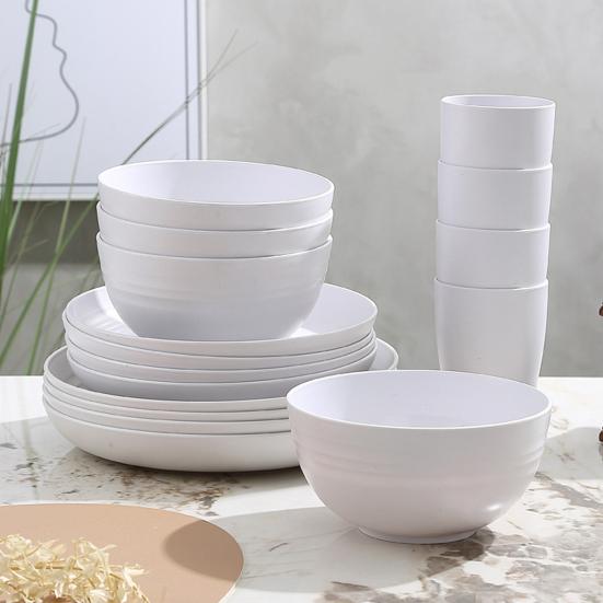 32 Pcs Plastic Tableware Set Food-grade Reusable Dinner Plates Bowls Cups Service for