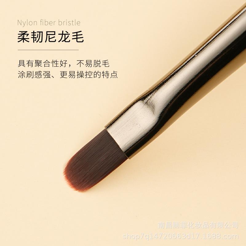 Sandalwood Handle 12-Piece Nail Art Brush Set: Japanese Gel & Lace Brushes