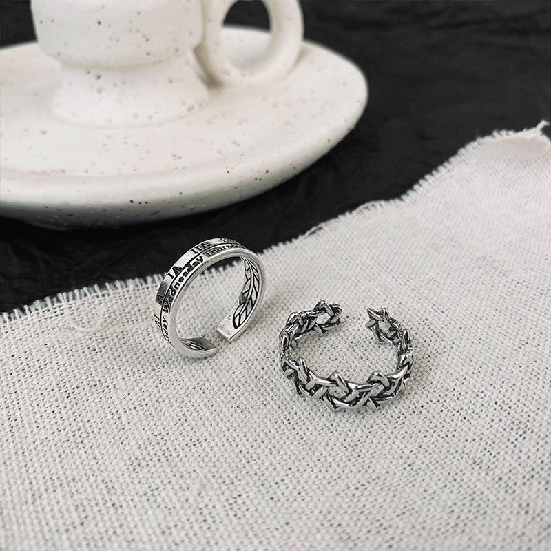 Distinctive Roman Vintage Numeral Ring For Women In Stylish 925 Silver Ideal For Occasion Any