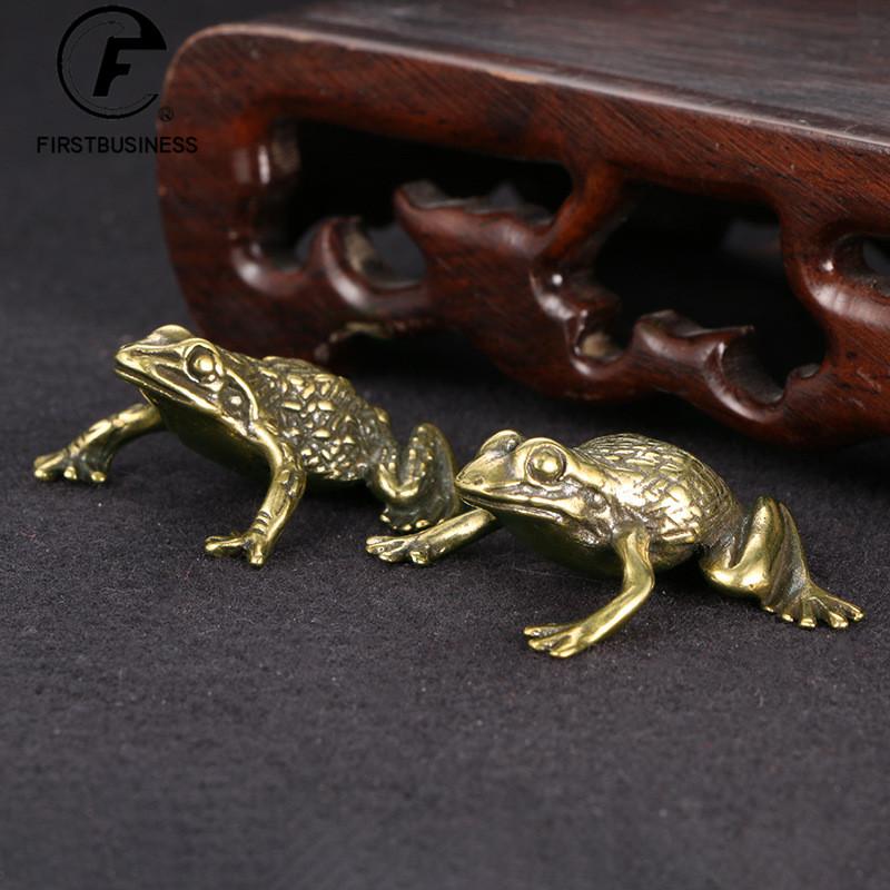 Pure Copper Frog Toad Statue Ornaments Desktop Antique Brass Tea Pet Collection Home Decoration for Living Room Animal Figurines