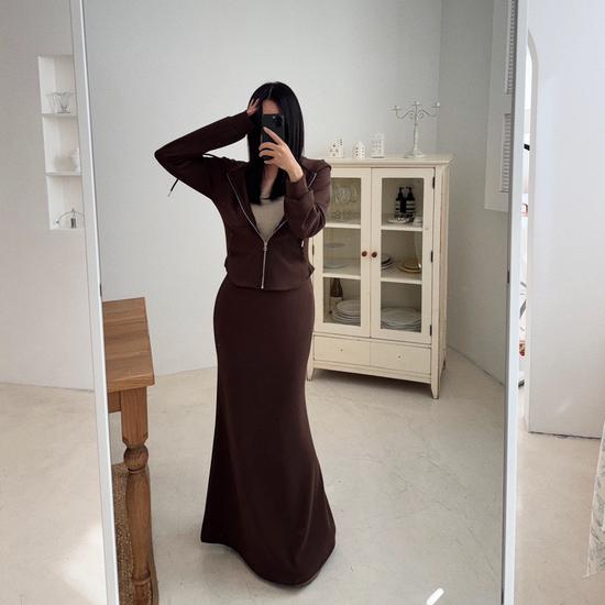 Smooth Hip Deep Mermaid Skirt