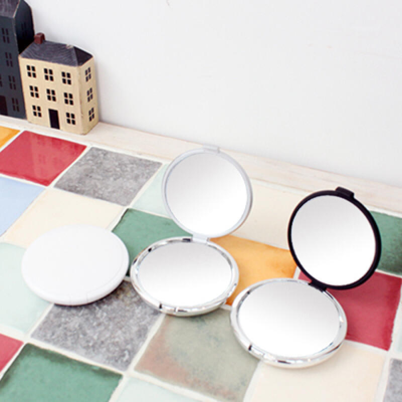 Compact Circular Magnifying Mirror (choose One of Three Types)
